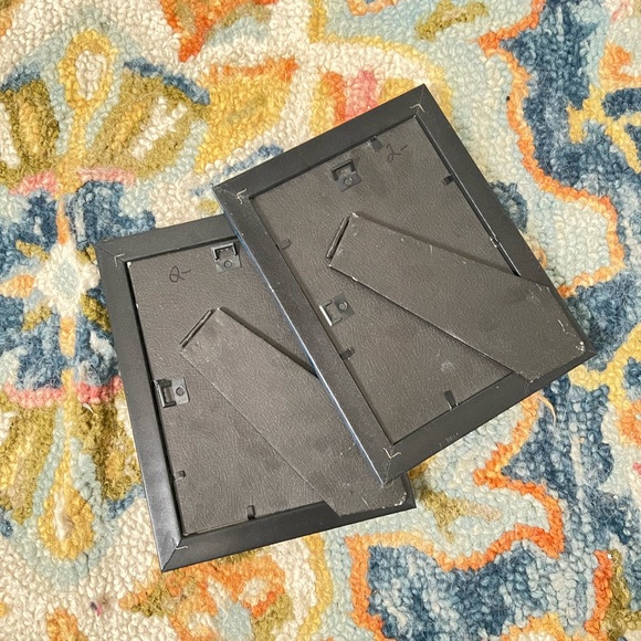 Blue picture frames - Picture 3 of 4